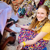 含羞草传媒 student Lilly Fields in Rwanda during a study abroad trip.